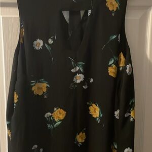 Torrid 1X Black Blouse with Yellow Floral Pattern